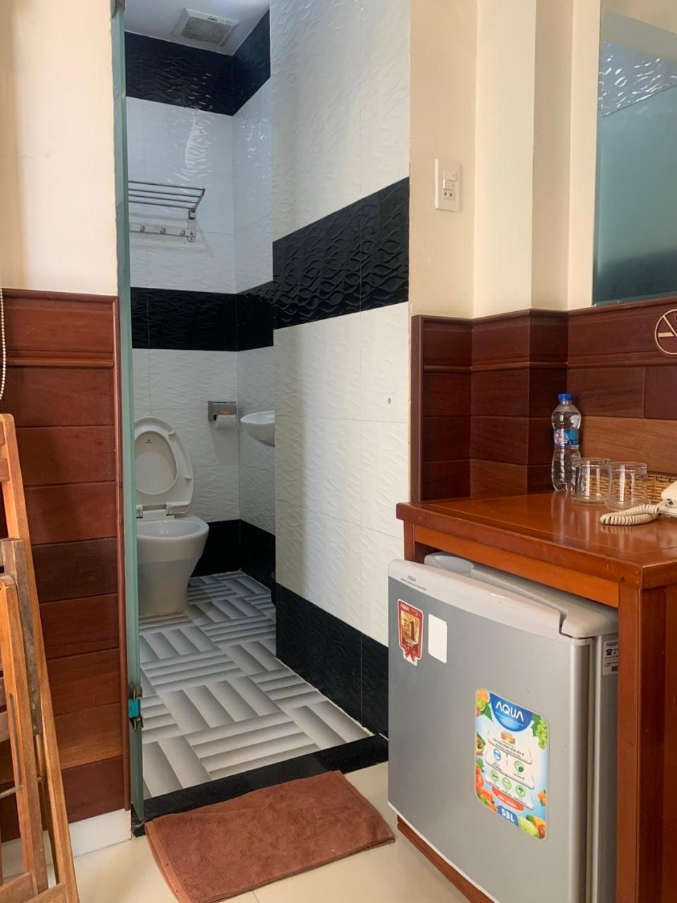 Au Lac Hotel Куїнон Екстер'єр фото
