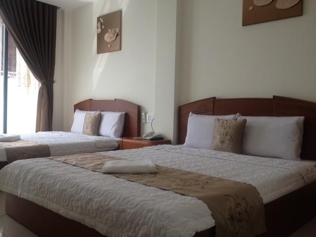 Au Lac Hotel Куїнон Екстер'єр фото